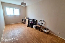 RARE Pau centre ville – 4 chambres, double salon, garage et parking