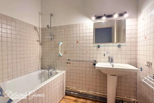 RARE Pau centre ville – 4 chambres, double salon, garage et parking
