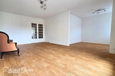 RARE Pau centre ville – 4 chambres, double salon, garage et parking