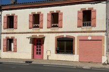 Saint Sulpice La Pointe , Maison de ville T8 de 208 m², terrain de 470 m2+atelier+caves