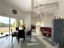Toulouse 35 min, Roquemaure, villa d’architecte T7, 174 m², garage de 46 m², terrain 7500 m²