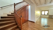 Saint Sulpice La Pointe , Maison de ville T8 de 208 m², terrain de 470 m2+atelier+caves
