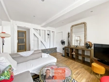 Ensemble immobilier – 2 appartements – 184 m² habitables – Chaussin centre – Potentiel locatif