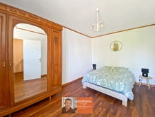 Maison 2 chambres, dépendances et multiples possibilités d'aménagement