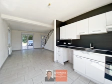 Choisey – Maison récente de 2010 – 4 chambres, bureau et jardin de 510 m²