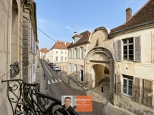 Appartement de caractère – 6 pièces – 160 m² – Centre-ville de Lons-le-Saunier