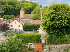 Montmorot – Maison 2 chambres avec jardin et garage