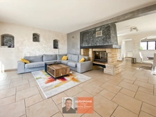 Dole – Grande maison familiale de 295 m² avec 7 chambres et jardin de 1 700 m²