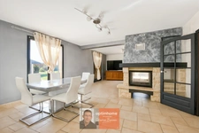 Dole – Grande maison familiale de 295 m² avec 7 chambres et jardin de 1 700 m²