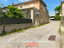 Charmante maison de ville avec jardin — Carpentras centre