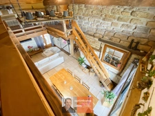 Maison 197 m² habitables + véranda et pièces aménageables (320 m² existants) – Terrain 18 000 m²