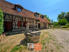 NANCE – Propriété de caractère de 240 m² avec dépendances, piscine et 3 720 m² de terrain
