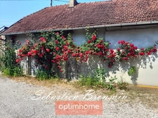 À vendre – Ensemble immobilier au cœur de la campagne jurassienne