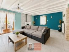 NANCE – Propriété de caractère de 240 m² avec dépendances, piscine et 3 720 m² de terrain