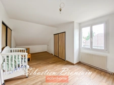 À vendre – Maison familiale avec terrain de 4 250 m² à Saint-Maur (39570)