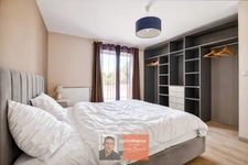 Dole – Grande maison familiale de 295 m² avec 7 chambres et jardin de 1 700 m²