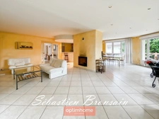 À vendre – Maison familiale avec terrain de 4 250 m² à Saint-Maur (39570)