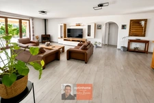 GHISONACCIA – MAISON FAMILIALE AVEC PISCINE, JACUZZI ET PANNEAUX SOLAIRES