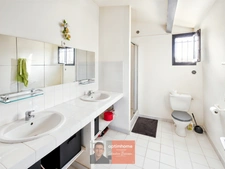 GHISONACCIA – MAISON FAMILIALE AVEC PISCINE, JACUZZI ET PANNEAUX SOLAIRES