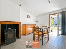 Maison 2 chambres, dépendances et multiples possibilités d'aménagement