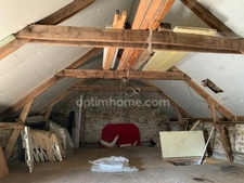 Maison dans la campagne Languidicienne à 5 kms du bourg offrant 5 chambres !