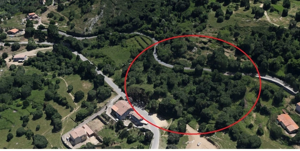 VENTE EXCLUSIVITE CATERI : Ensemble foncier de 6 000 m² à fort potentiel.