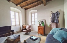 PIETRANERA – Renovated village house of 100 m² – Two 2-bedroom apartments with terraces and sea views