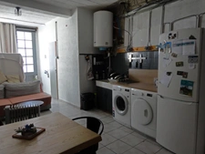 Dpt Pyrénées Orientales (66), à vendre LATOUR DE FRANCE Maison P4 de 83.5 m², cour arrière