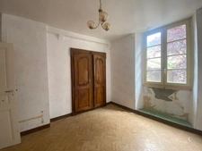 Dpt Pyrénées Orientales (66), à vendre VILLEFRANCHE DE CONFLENT Maison 6 pièces 96 m² avec terrasse à rafraichir