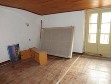 Dpt Pyrénées Orientales (66), à vendre VILLEFRANCHE DE CONFLENT Maison 6 pièces 96 m² avec terrasse à rafraichir