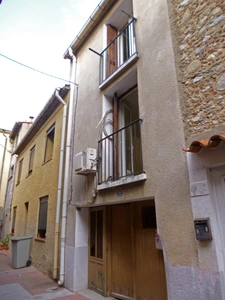 Dpt Pyrénées Orientales (66), for sale P4 house of 54 m² with garage and balcony