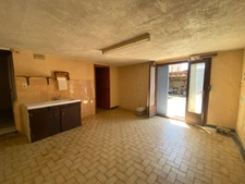 Pyrénées-Orientales department (66), for sale near Vinca, stone house of 120 m² with garden and barn to renovate 