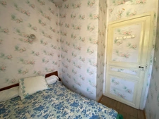 Pyrénées-Orientales department (66), for sale near Vinca, stone house of 120 m² with garden and barn to renovate 