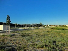 Dpt Pyrénées Orientales (66), à vendre ILLE SUR TET terrain constructible 1338 m², plat, vaibilisé