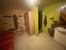 Pyrénées-Orientales (66), for sale in Ria Sirach: 5-room house, 122 m², comprising 2 separate apartments