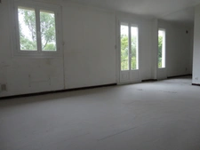 Pyrénées-Orientales (66), for sale in Prades, 5 minutes away: 5-room house on a 324 m² plot with garage