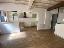 Pyrénées-Orientales (66), for sale in Ria Sirach: 5-room house, 122 m², comprising 2 separate apartments