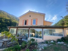 Dpt Pyrénées Orientales (66), à vendre MOSSET Maison 8 pièces, terrasses, jardin, terrain 3943 m²