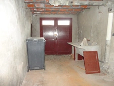 Dpt Pyrénées Orientales (66), à vendre VILLEFRANCHE DE CONFLENT Maison 6 pièces 96 m² avec terrasse à rafraichir