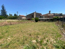 Pyrénées-Orientales department (66), for sale near Vinca, stone house of 120 m² with garden and barn to renovate 