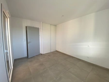 Dpt Hérault (34), à vendre SERIGNAN, appartement 3 pièces de 62.2 m² avec terrasse et stationnement