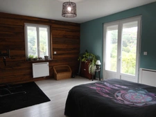 Pyrénées-Orientales (66), for sale in Reynes, 6-room house of 136 m² on 1.72 ha of land with basement and garage