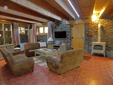 Pyrénées-Orientales (66), for sale in Jujols: renovated stone house, 4 rooms, 128 m², terrace, cellar 
