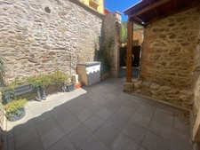 Pyrénées-Orientales (66), for sale in Ria Sirach: 5-room house, 122 m², comprising 2 separate apartments