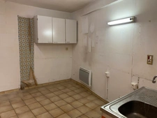 Pyrénées-Orientales department (66), for sale in Eus, 4-room house, 73 m², with an interior courtyard, requiring renovation