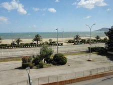 Dpt Pyrénées Orientales (66), à vendre ARGELES SUR MER appartement 1 pièce 21.6 m² terrasse vue mer