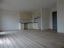 Dpt Pyrénées Orientales (66), à vendre BOMPAS appartement 4 pièces 78,8m² terrasse, parking