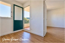 Appartement à vendre 1 pièces  (64)