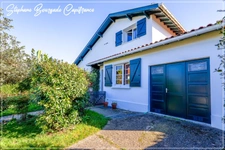 Maison à vendre 5 pièces + un local independant de 2 pièces  BOUCAU (64)