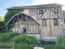 Ancien moulin du XVIIᵉ siècle avec rivière et (gîte 5 pièces - 78m2) SAINT AUBIN EPINAY (76)